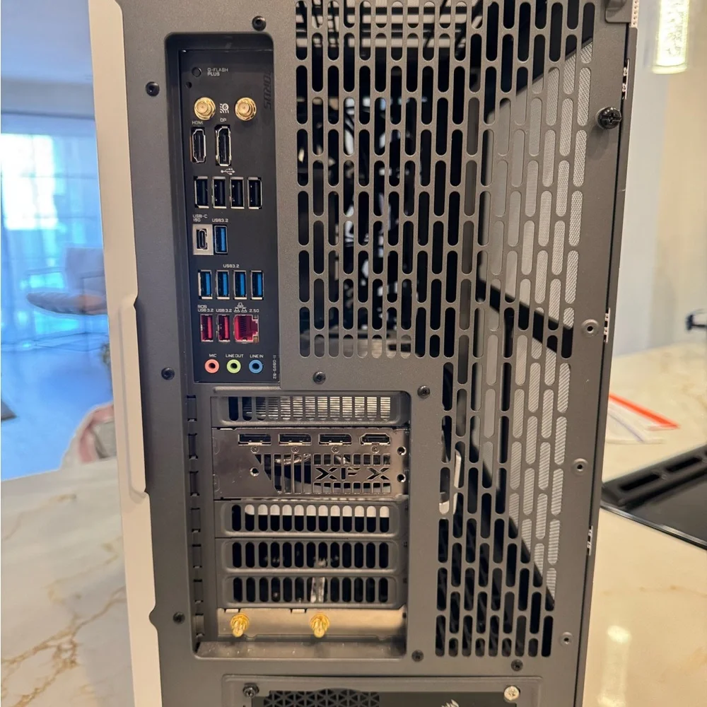 Gaming PC - XFX Radeon Graphics Powered - Black and Silver